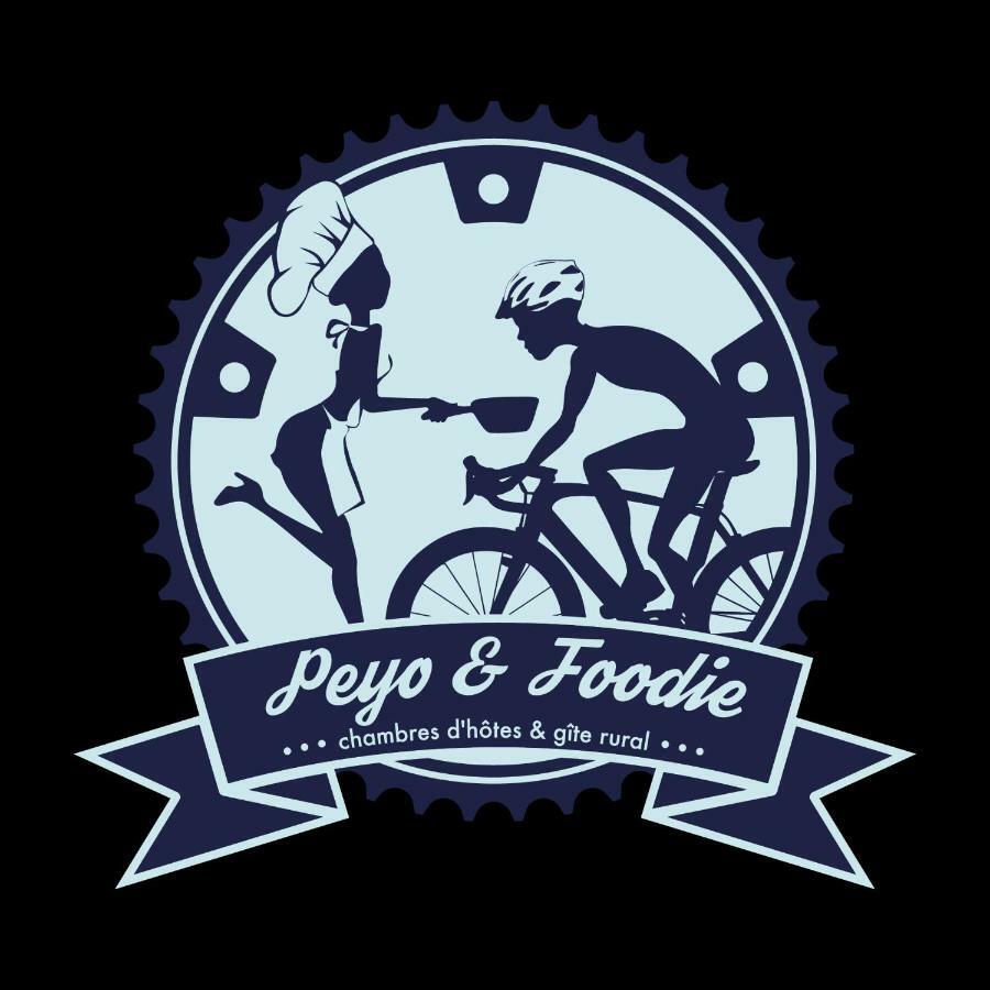 Peyo Et Foodie Escou Ngoại thất bức ảnh